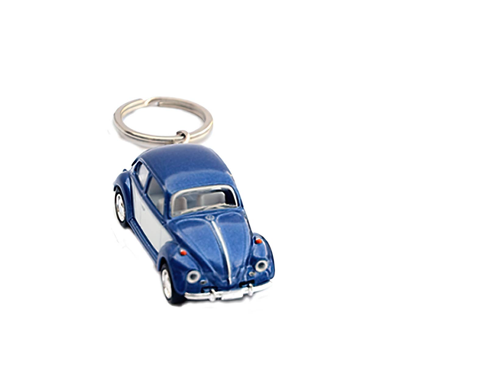 1967 Volkswagen Classical Beetle (2-Tone) with Keychain