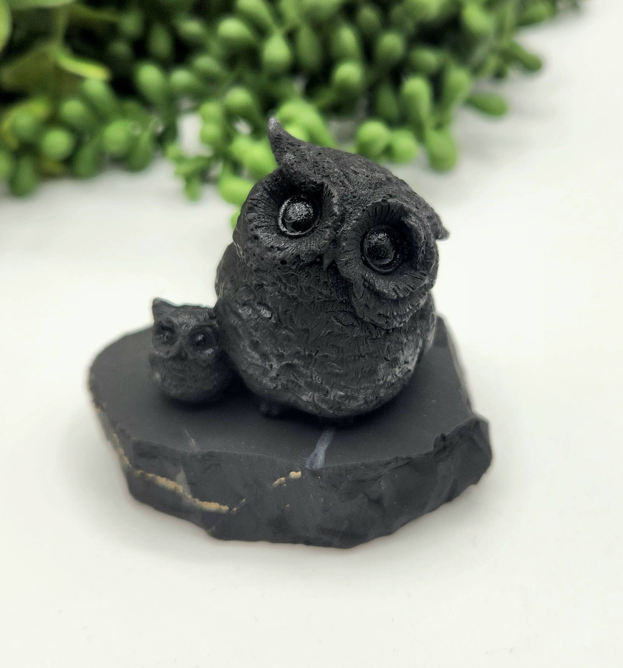Shungite Figurine Owl and Owlet - EMF Protection (6.5x4x5cm)