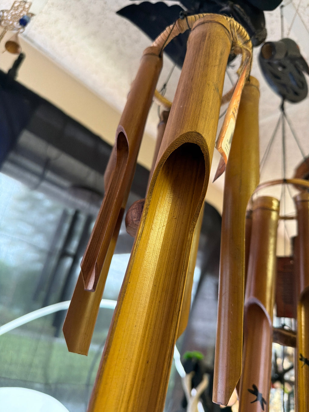 Bamboo Windchime Animated - Raven