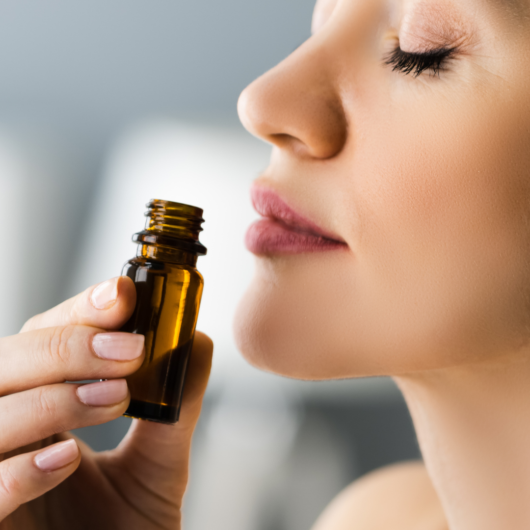 Peppermint Essential Oil | 100% Pure Aromatherapy Oil