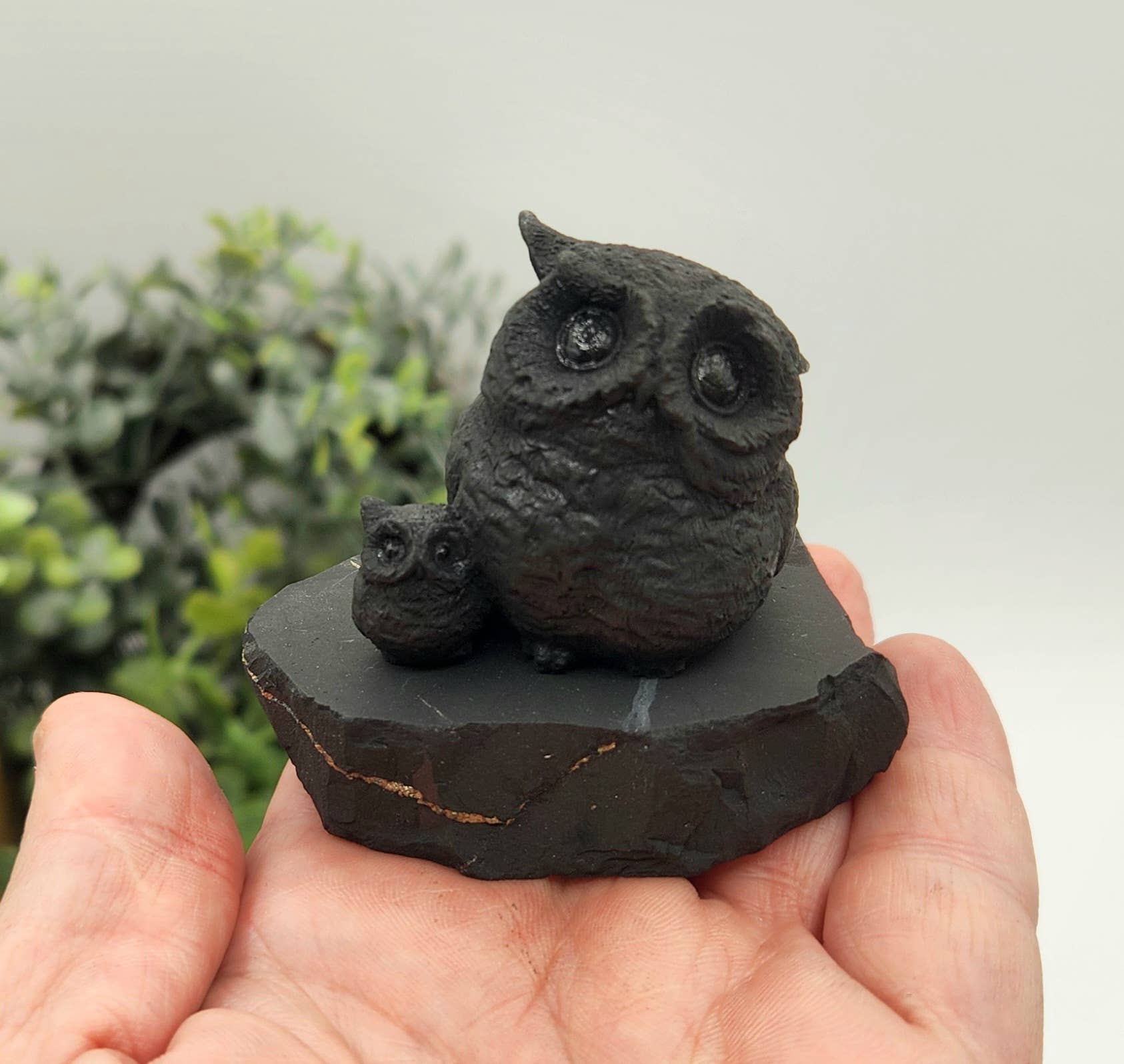 Shungite Figurine Owl and Owlet - EMF Protection (6.5x4x5cm)